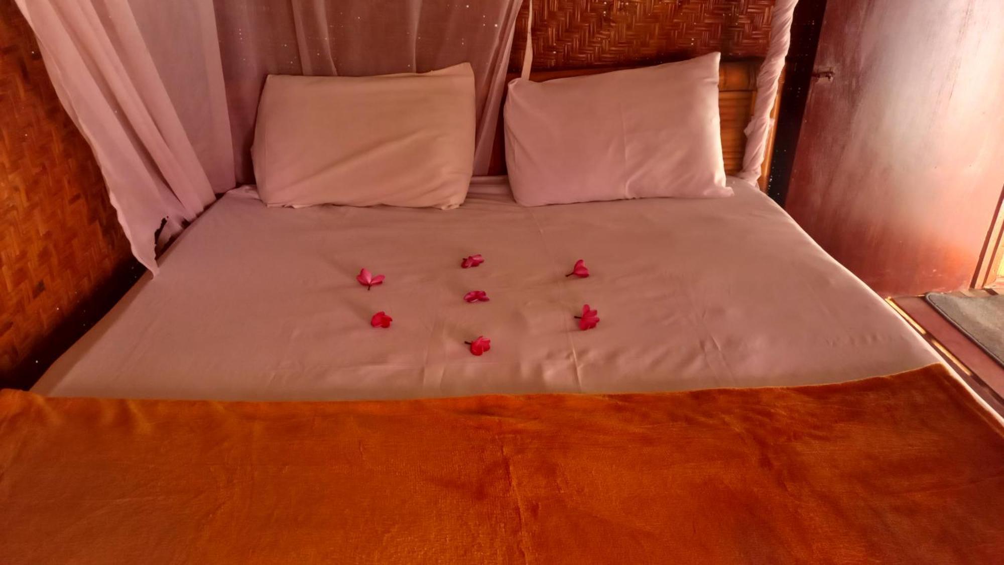 Desert Point Lodge Sekotong